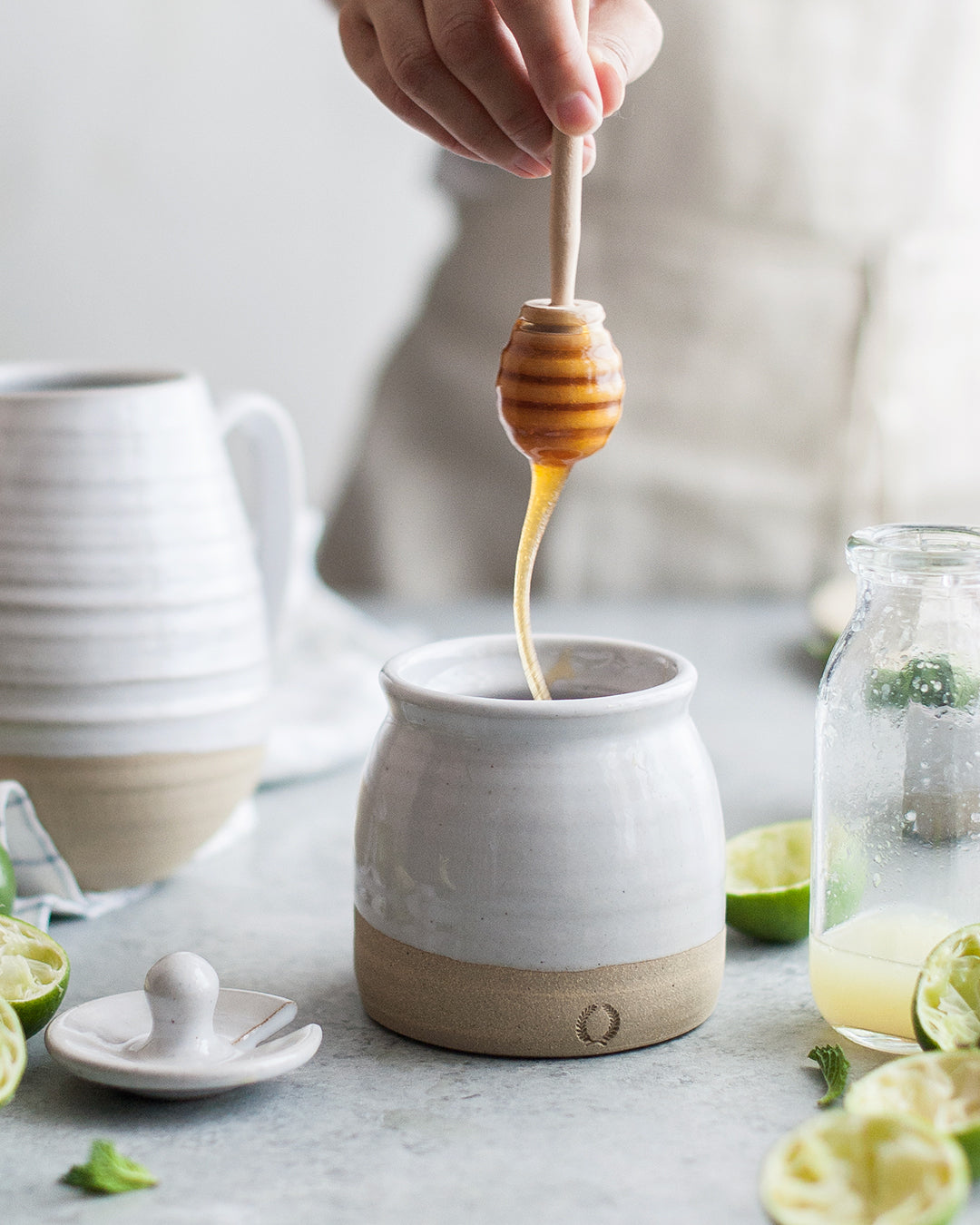 Beehive Honey Pot with Wooden Dipper